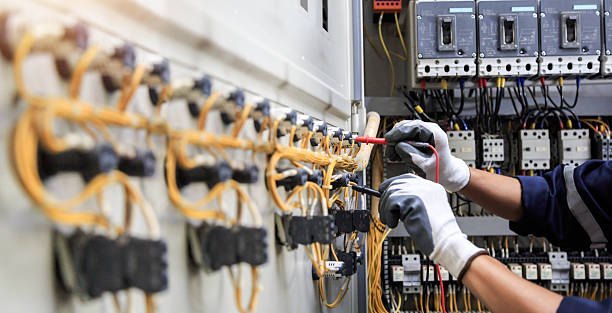 Professional Electrician technician working in Bunker Hill Village, TX